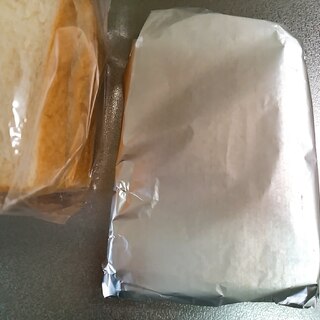 アルミホイルで食パンの冷凍保存方法